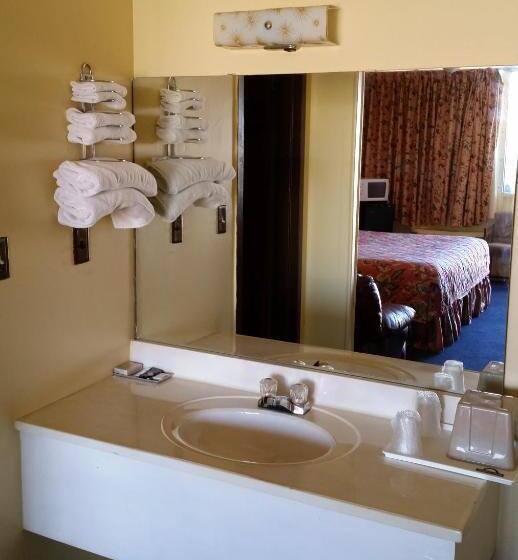 Innkeeper Motel Hamel