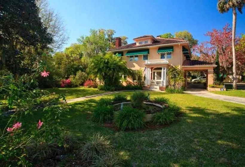 Magnolia Inn B&b