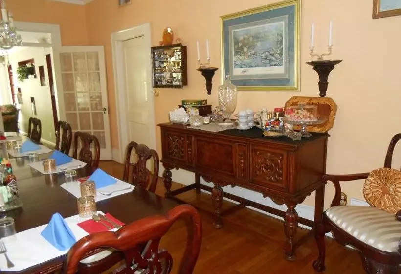 Magnolia Inn B&b