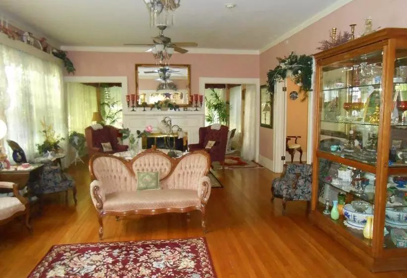 Magnolia Inn B&b