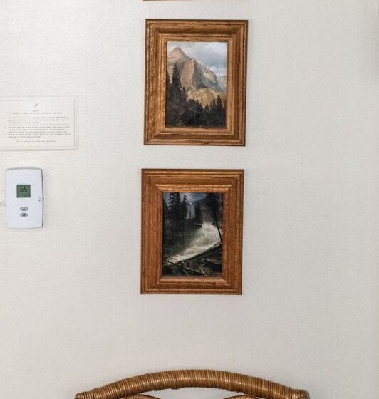 Мотель Gull Lake Lodge