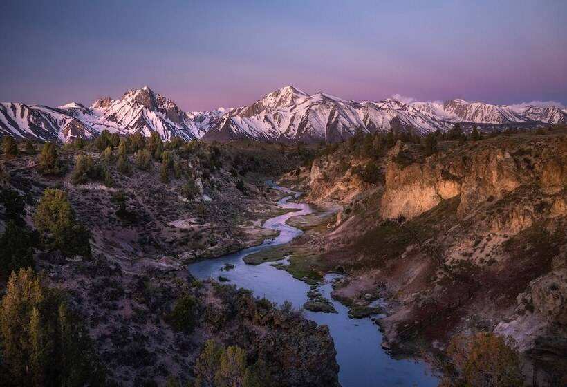 Мотель Gull Lake Lodge