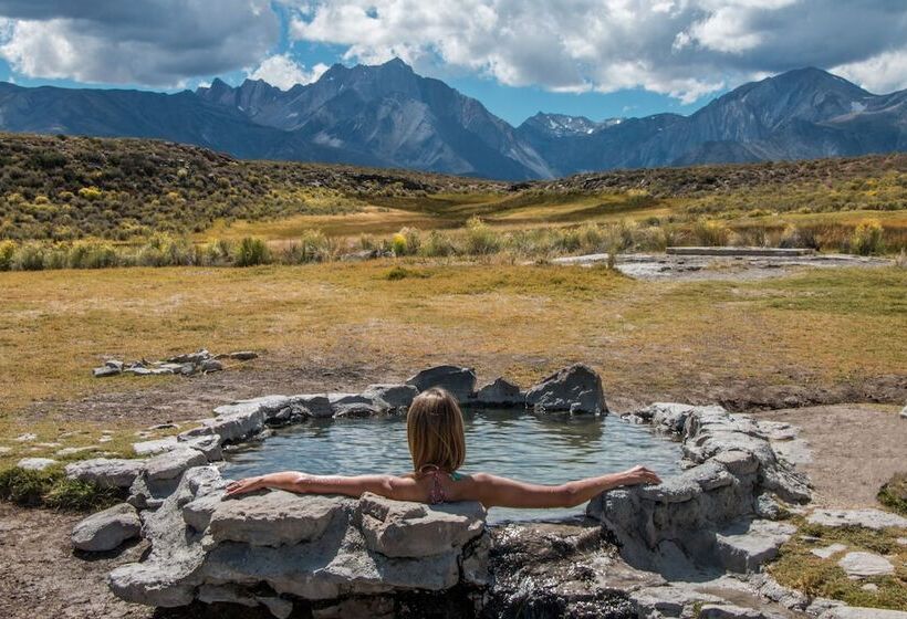 Мотель Gull Lake Lodge