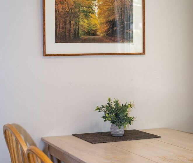 Мотель Gull Lake Lodge