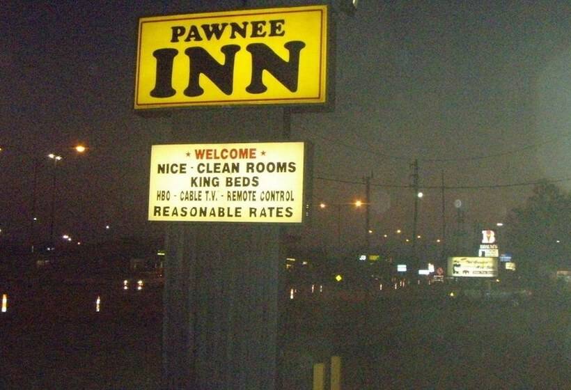 فندق على الطريق Pawnee Inn