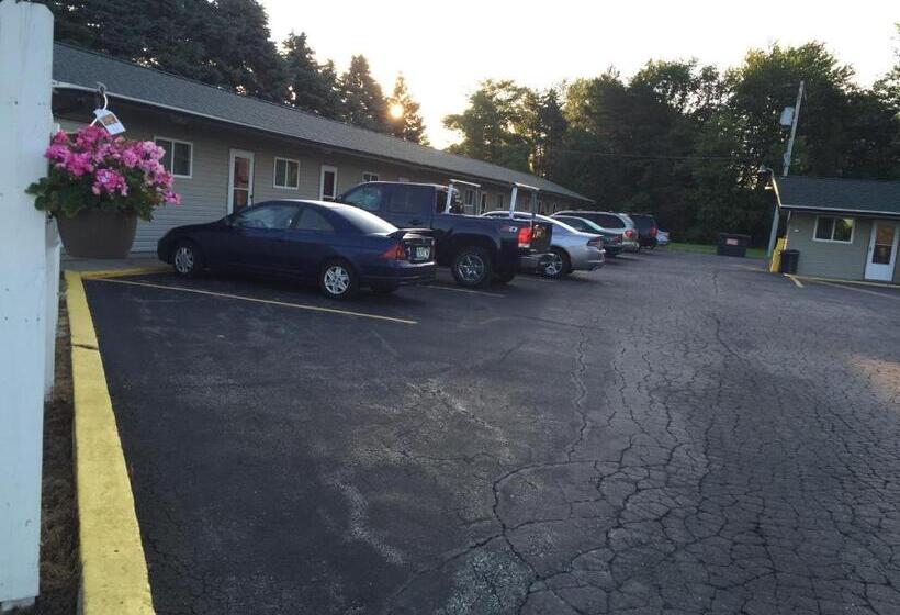 Мотель Relax Inn  Saginaw