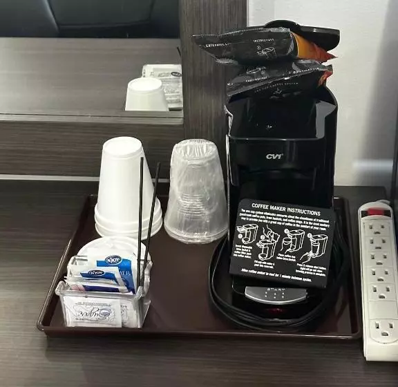 مُتل Relax Inn  Saginaw