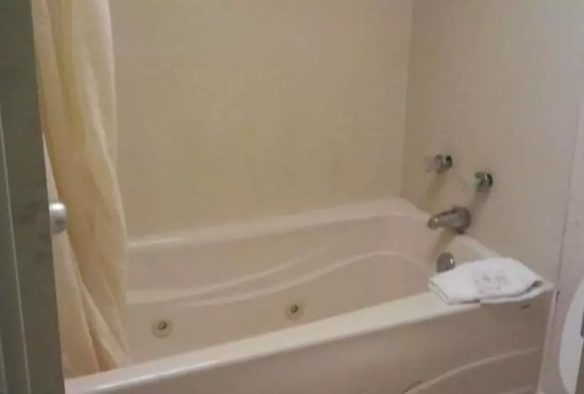 モーテル Studio 9 Inn & Suites