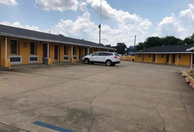 Ranch House Motel Marksville