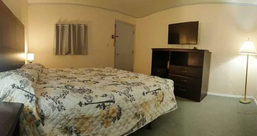 Riverside Motel
