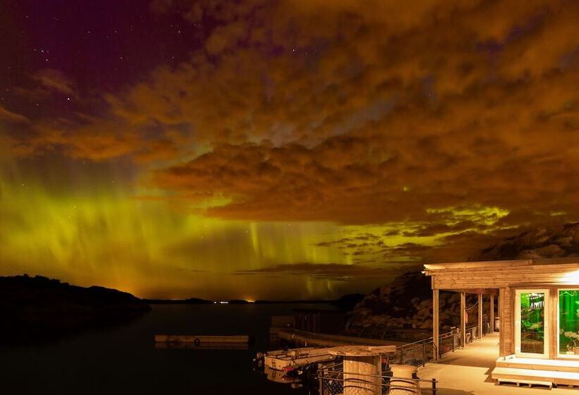 בית מלון כפרי Lauvøy Feriesenter