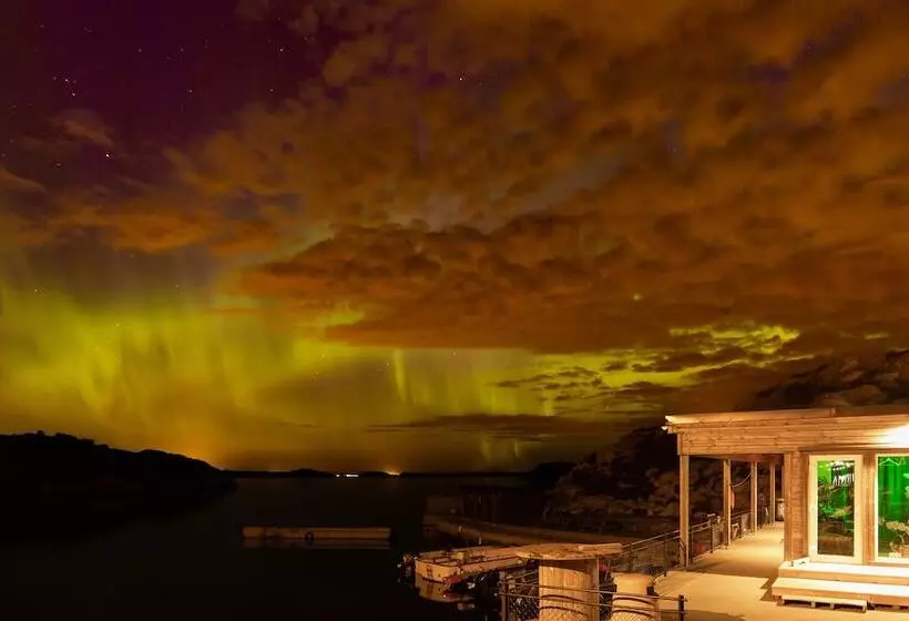 Hotelli Lauvøy Feriesenter