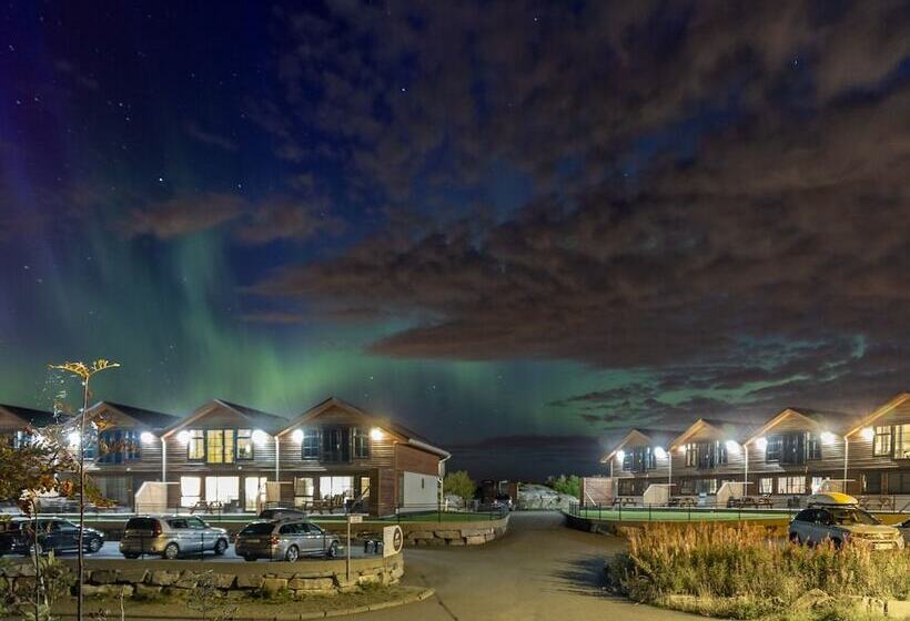 בית מלון כפרי Lauvøy Feriesenter