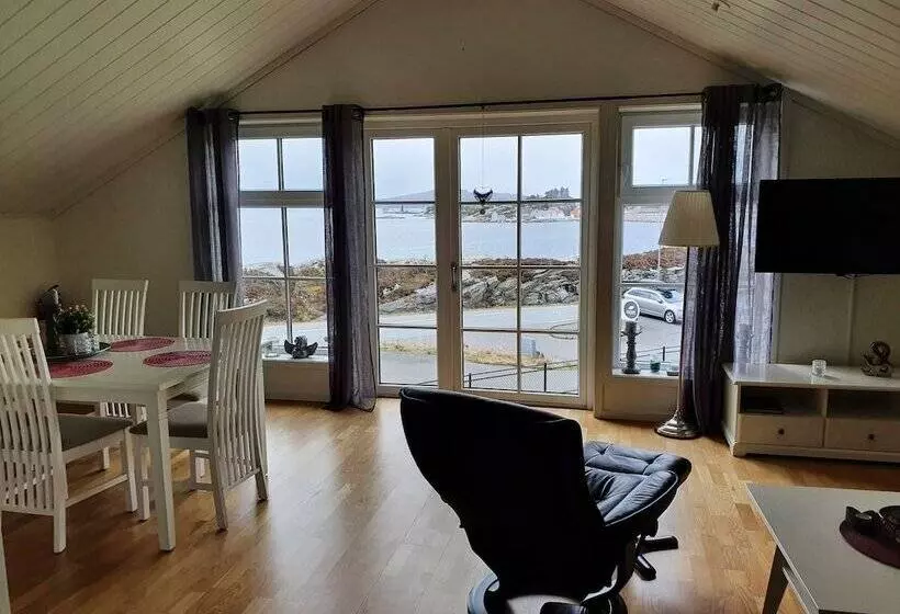 Hotelli Lauvøy Feriesenter