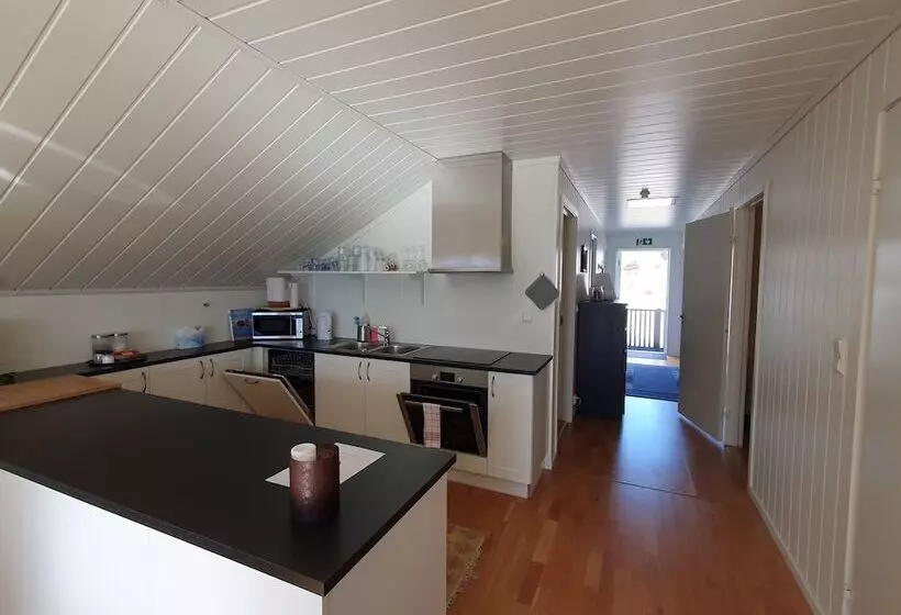 Hotelli Lauvøy Feriesenter