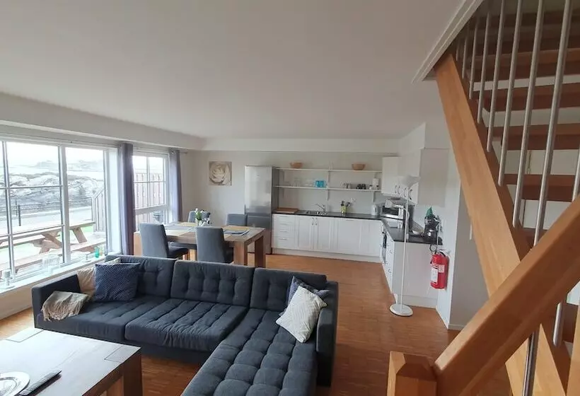 Hotelli Lauvøy Feriesenter