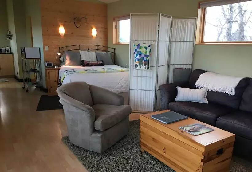 ベッドアンドブレックファースト Yellowstone River Lodge