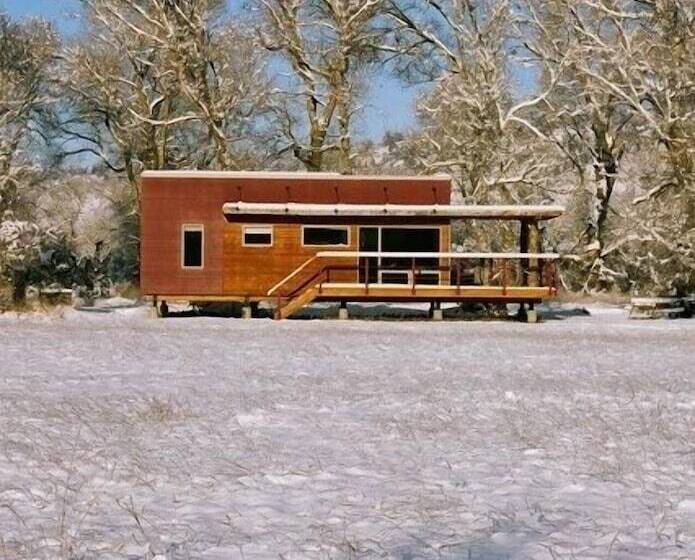 צימר Yellowstone River Lodge