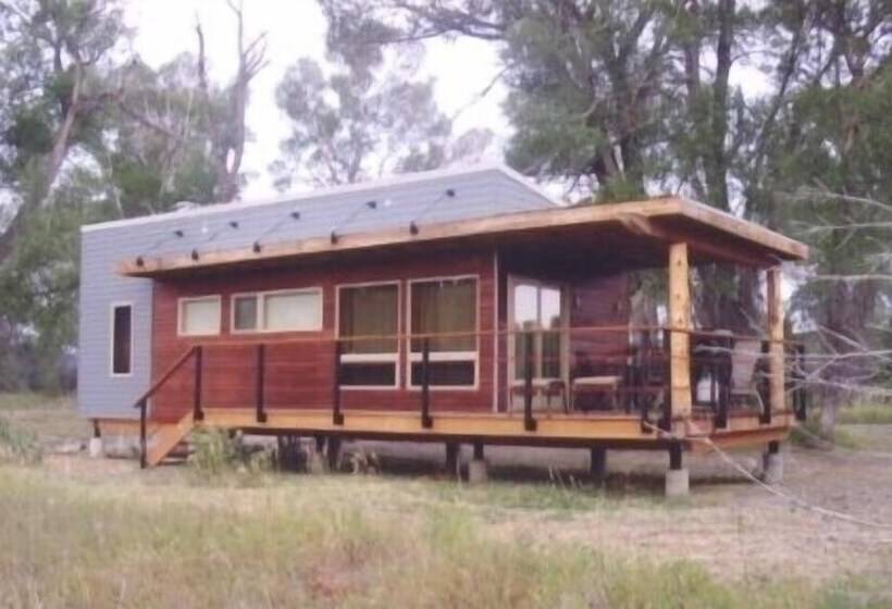 צימר Yellowstone River Lodge