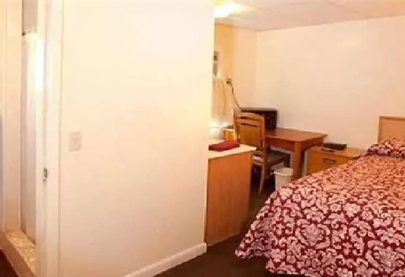 Charlie's Motel
