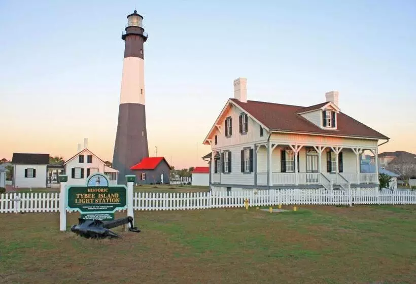 ホテル Tybee