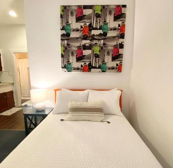 فندق Windward At The Beach