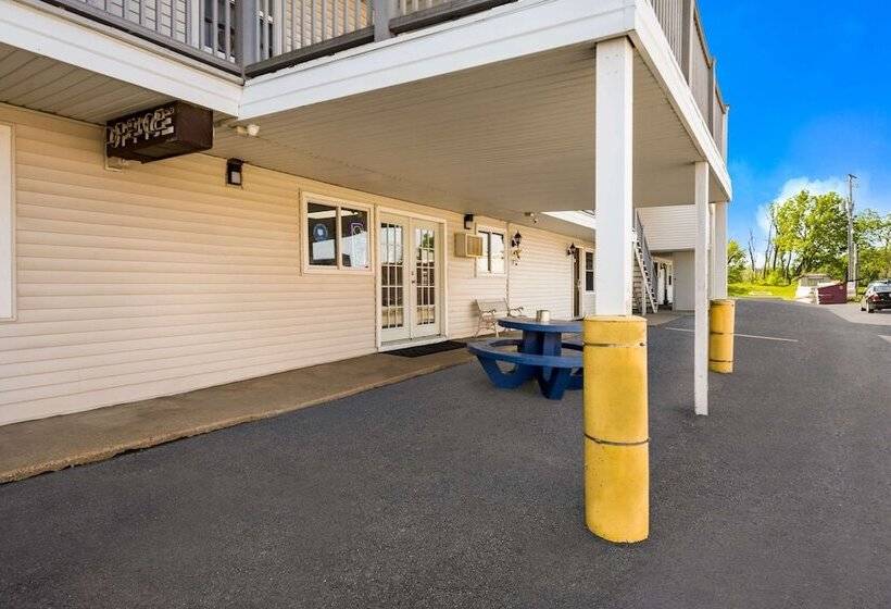 מוטל Rodeway Inn