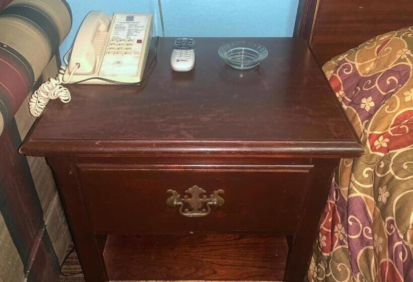 فندق على الطريق Seminole Inn