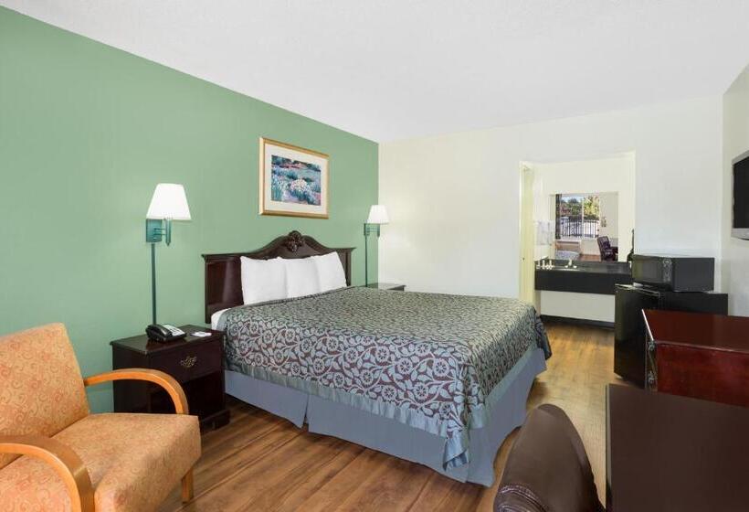 モーテル Travelodge By Wyndham Fort Myers North