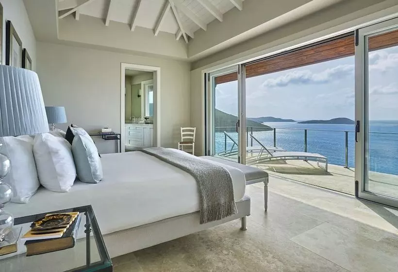 استراحتگاه Oil Nut Bay