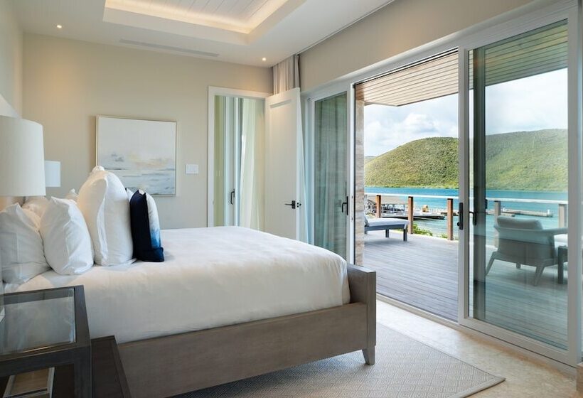 استراحتگاه Oil Nut Bay