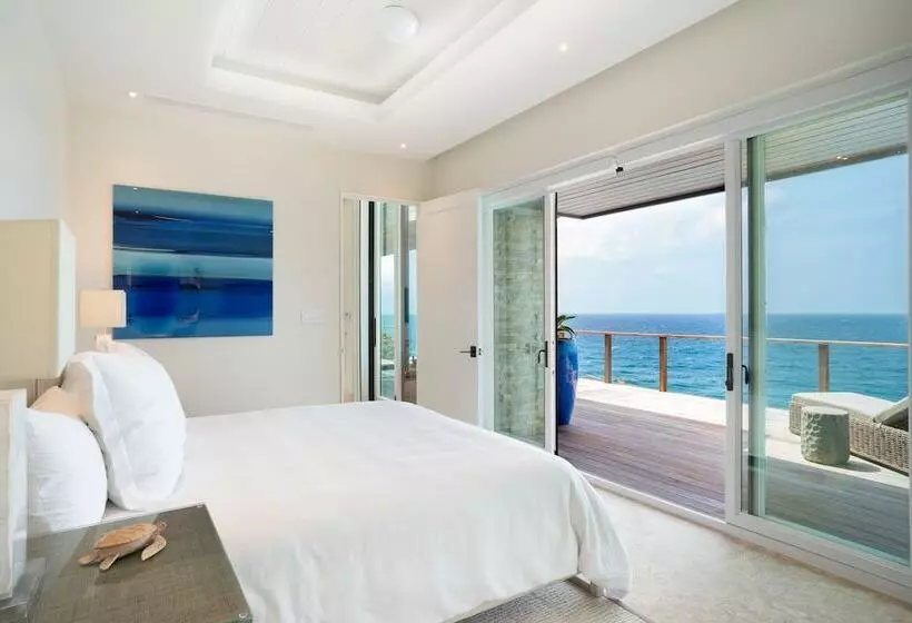 استراحتگاه Oil Nut Bay