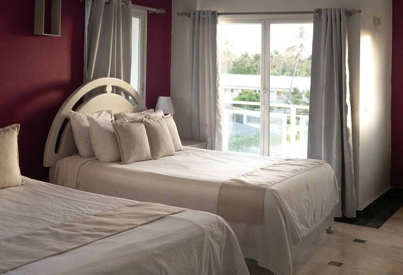 هتل Checkin El Cortecito