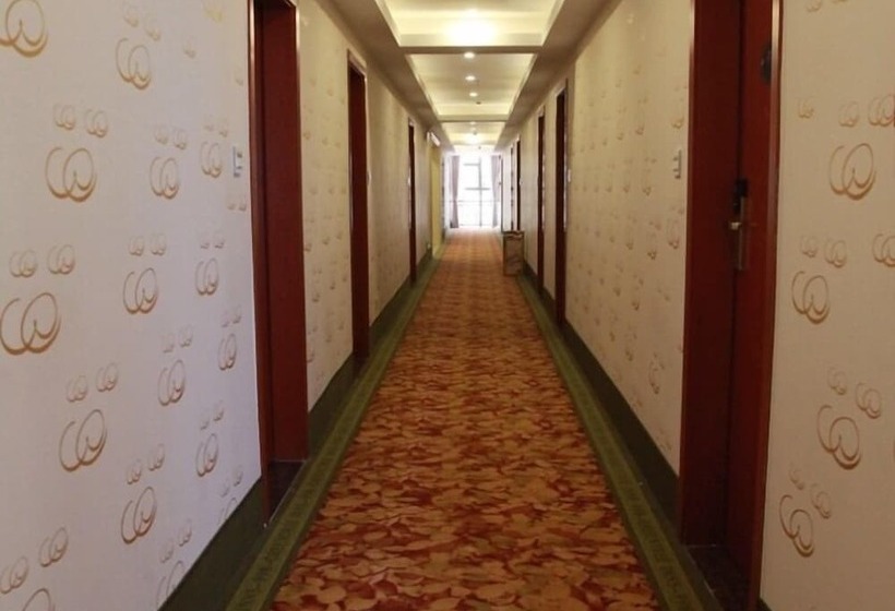 فندق Greentree Inn Huizhou Chenjiang Intercity Rail Station