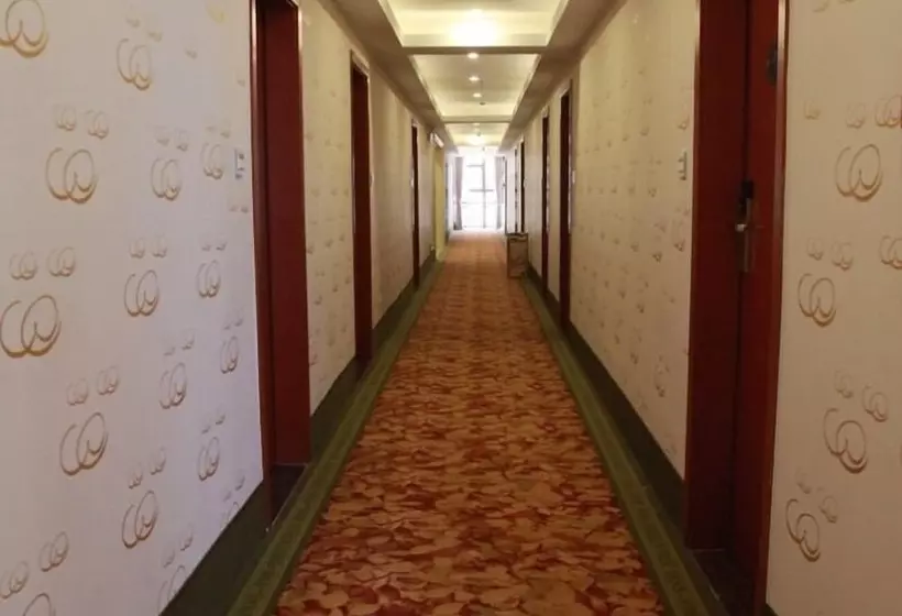 ホテル Greentree Inn Huizhou Chenjiang Intercity Rail Station