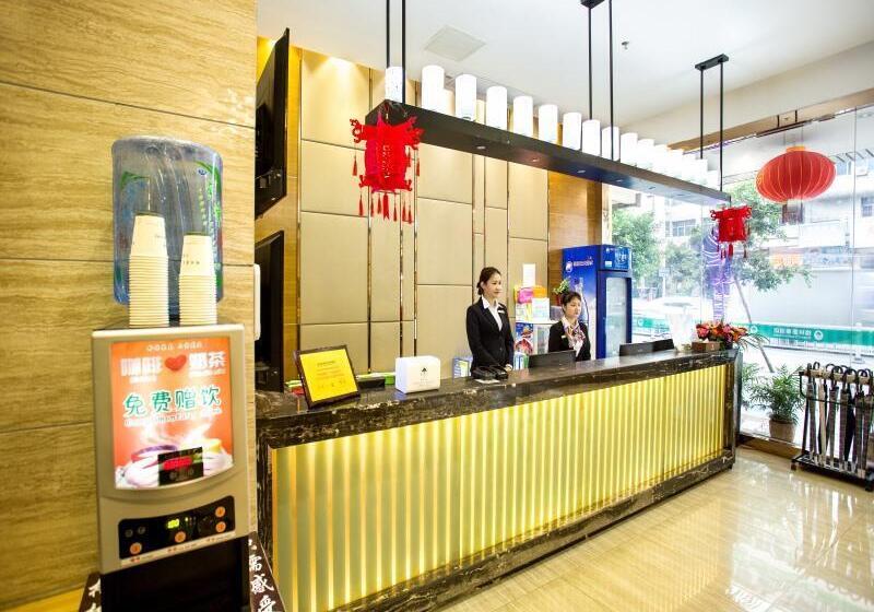 בית מלון כפרי Greentree Inn Guangdong Jieyang Bus Terminal Station Ronghua Avenue Business