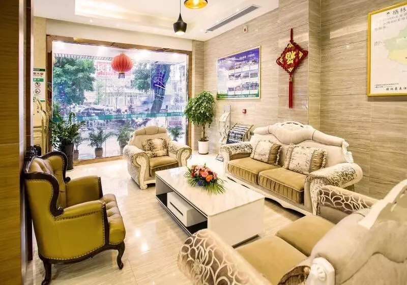 Hotelli Greentree Inn Guangdong Jieyang Bus Terminal Station Ronghua Avenue Business