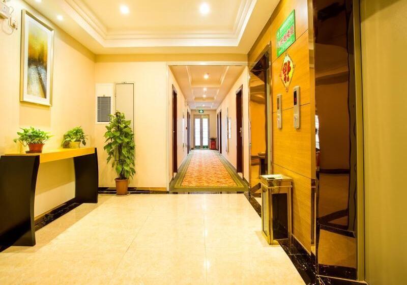 בית מלון כפרי Greentree Inn Guangdong Jieyang Bus Terminal Station Ronghua Avenue Business