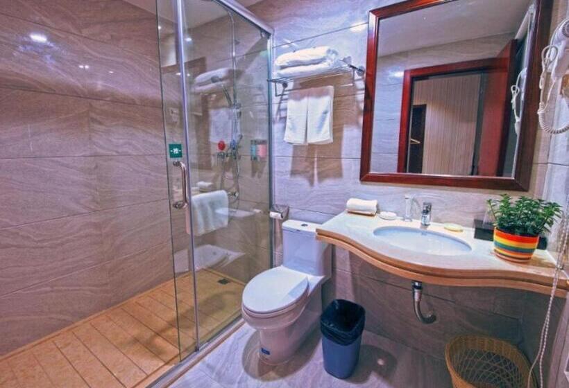 בית מלון כפרי Greentree Inn Guangdong Jieyang Bus Terminal Station Ronghua Avenue Business