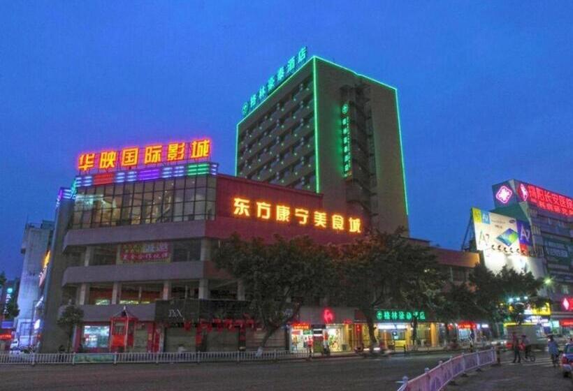 בית מלון כפרי Greentree Inn Guangdong Jieyang Bus Terminal Station Ronghua Avenue Business