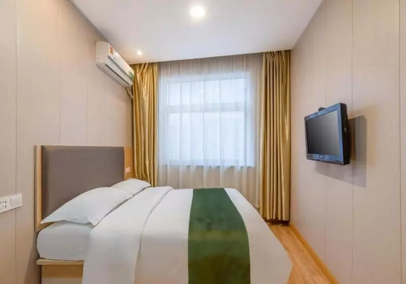 Hotelli Greentree Inn Shandong Jining Railway Station Express