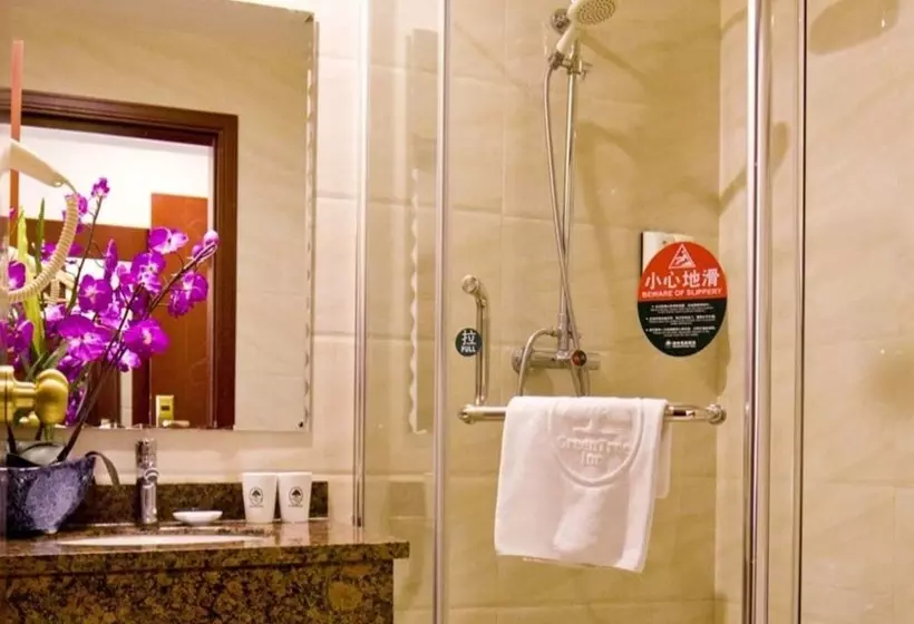 ホテル Greentree Inn Shanghai  Hongqiao Hub Convention Center Jinghua Road Shell