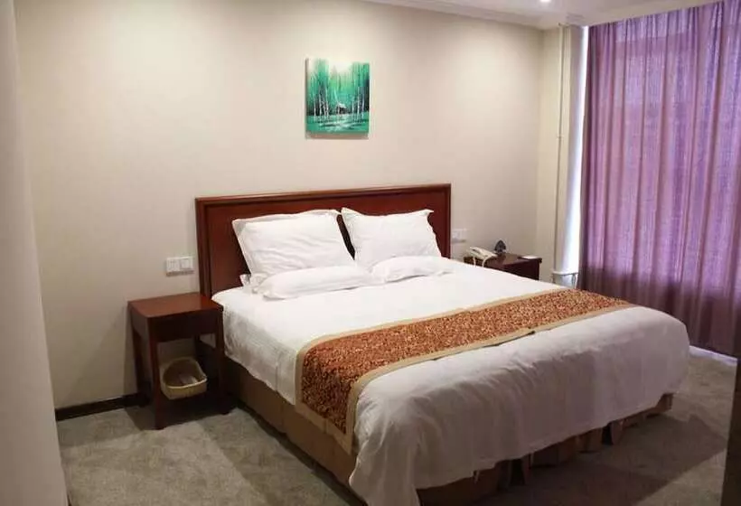 ホテル Greentree Inn Shanghai  Hongqiao Hub Convention Center Jinghua Road Shell