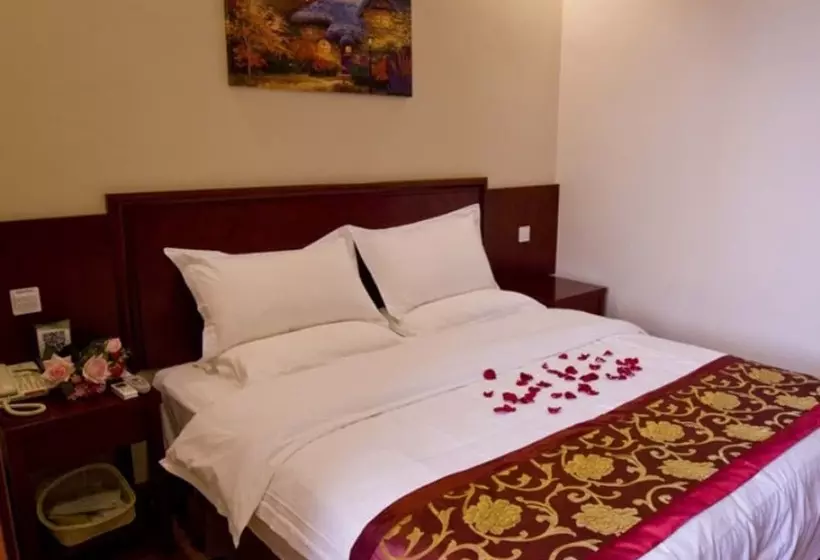 ホテル Greentree Inn Shanghai  Hongqiao Hub Convention Center Jinghua Road Shell