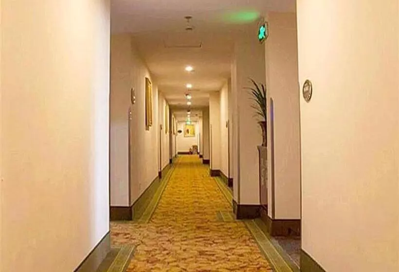 ホテル Greentree Inn Shanghai  Hongqiao Hub Convention Center Jinghua Road Shell