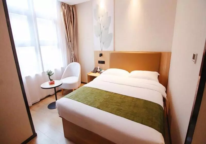 Hotelli Greentree Inn Jiangsu Suzhou Industrial Park Qingjian Lake Express