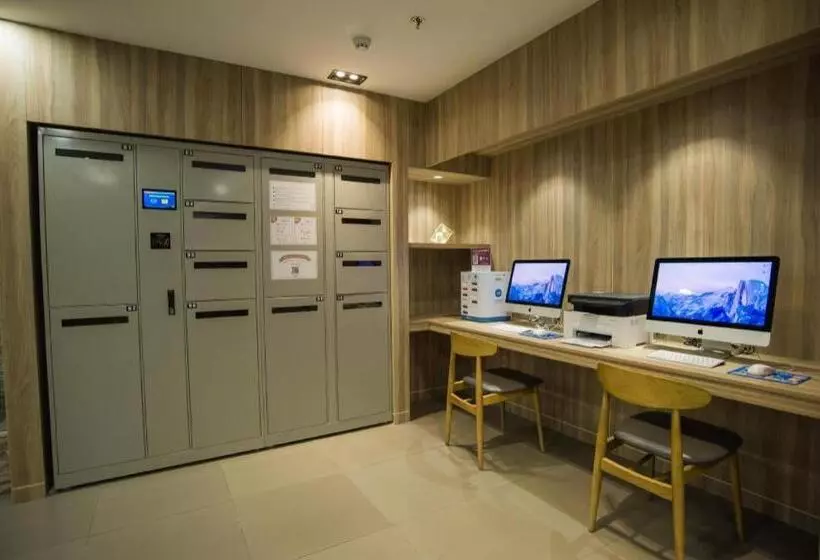 Hanting Hotel Kaifeng Songcheng Road