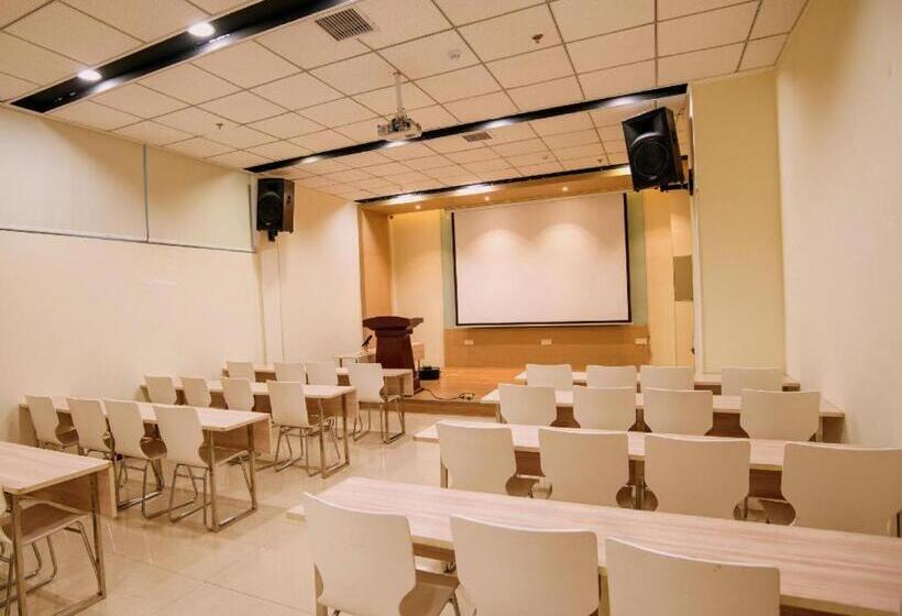 Hanting Hotel Kaifeng Songcheng Road