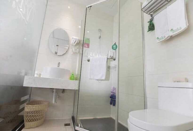 בית מלון כפרי Vatica Shanghai Jiading District Anting Metro Station Volkswagen Factory