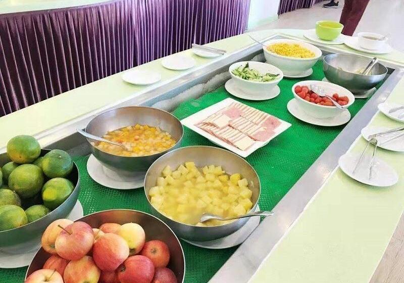 בית מלון כפרי Vatica Shanghai Jiading District Anting Metro Station Volkswagen Factory